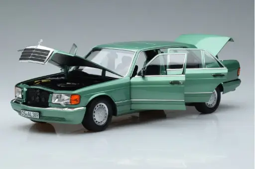 Mercedes Benz 560 SEL